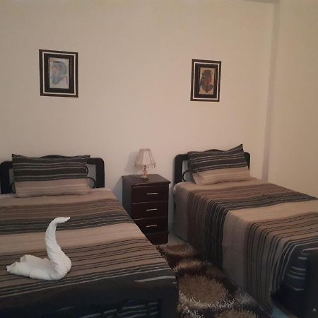 Angel Eyes House Apartment Луксор Екстериор снимка