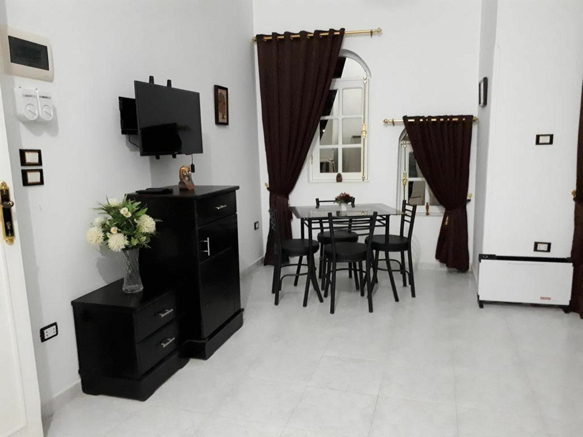 Angel Eyes House Apartment Луксор Екстериор снимка
