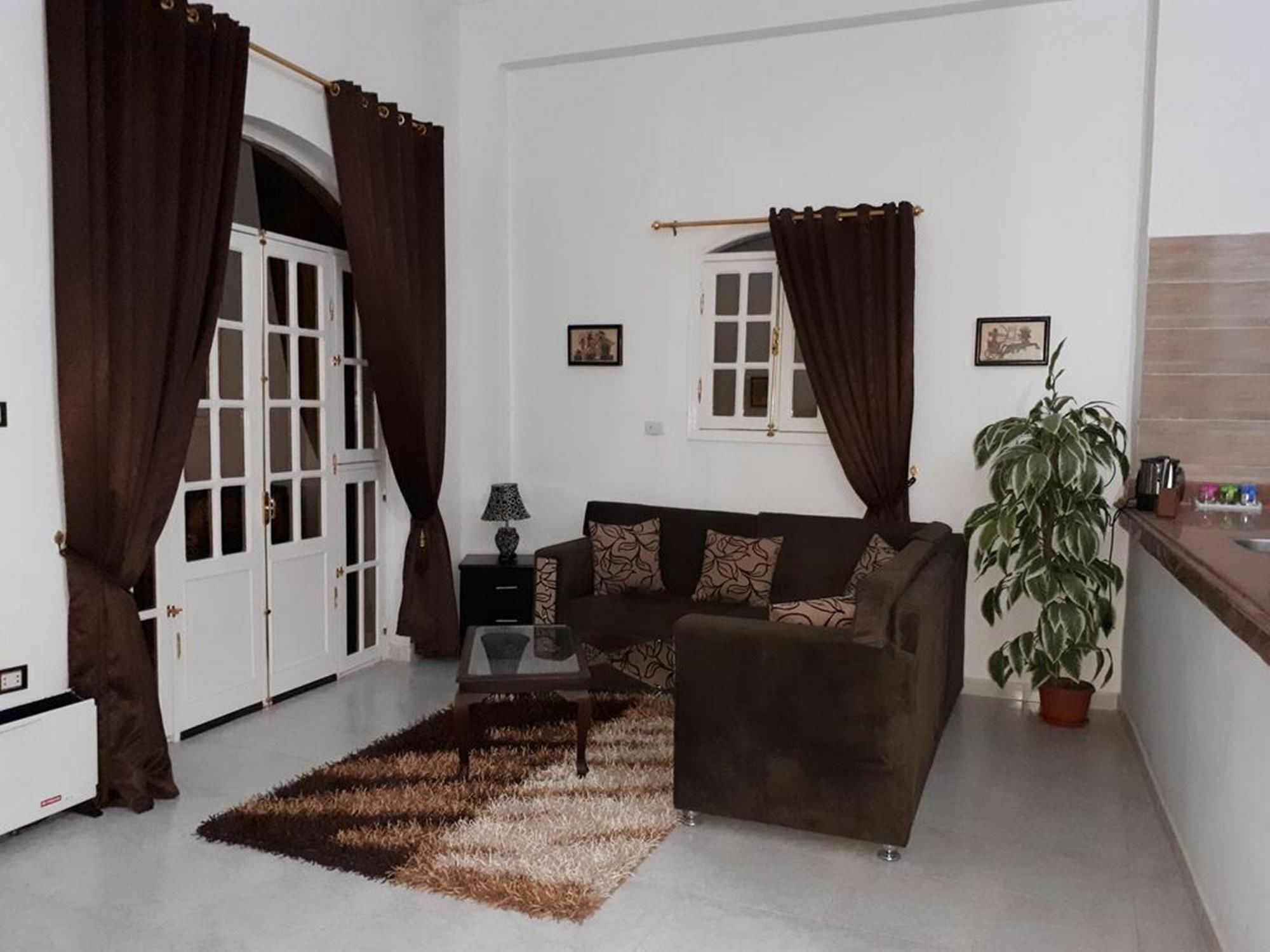 Angel Eyes House Apartment Луксор Екстериор снимка