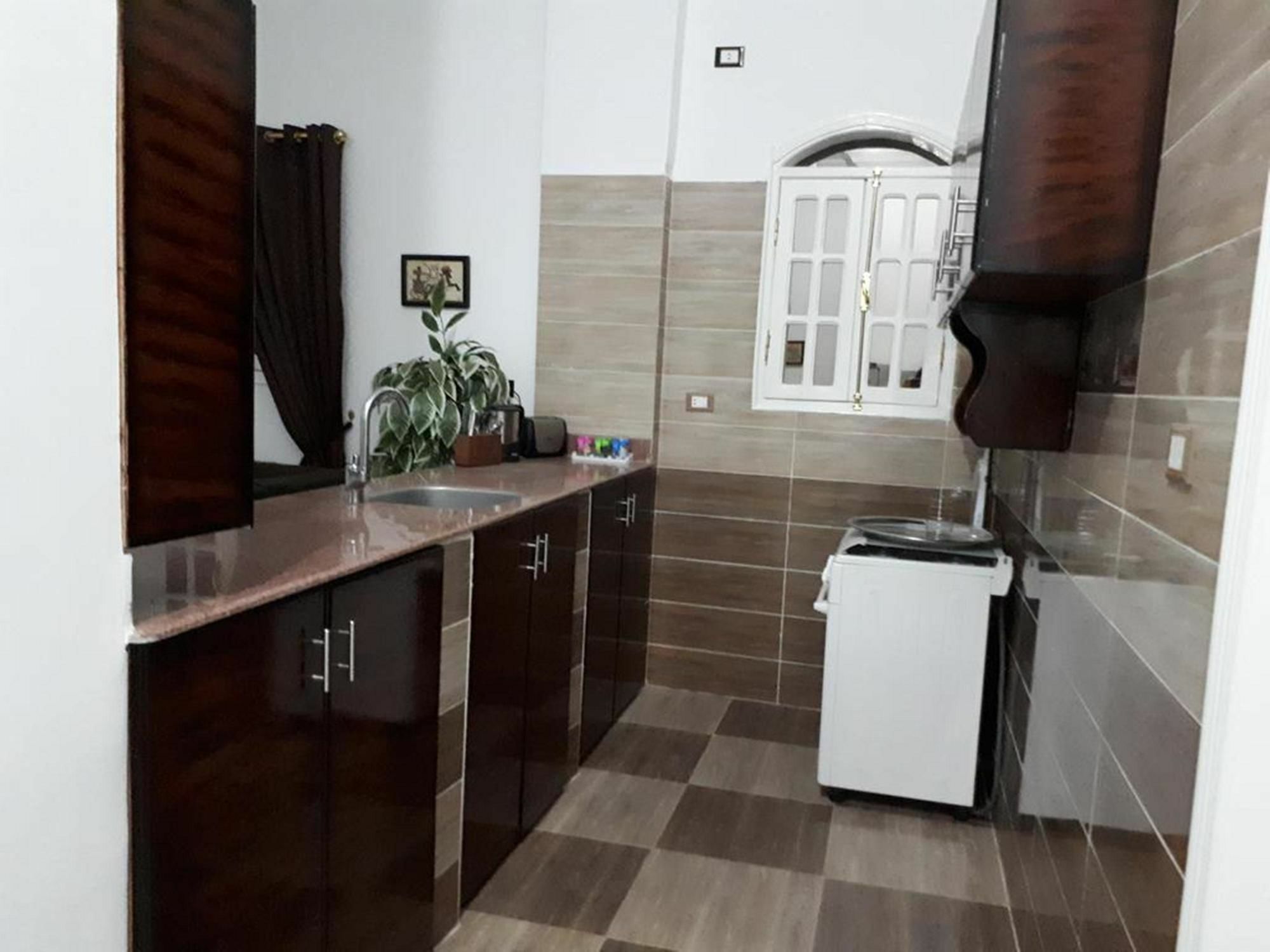 Angel Eyes House Apartment Луксор Екстериор снимка