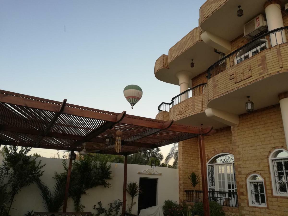 Angel Eyes House Apartment Луксор Екстериор снимка