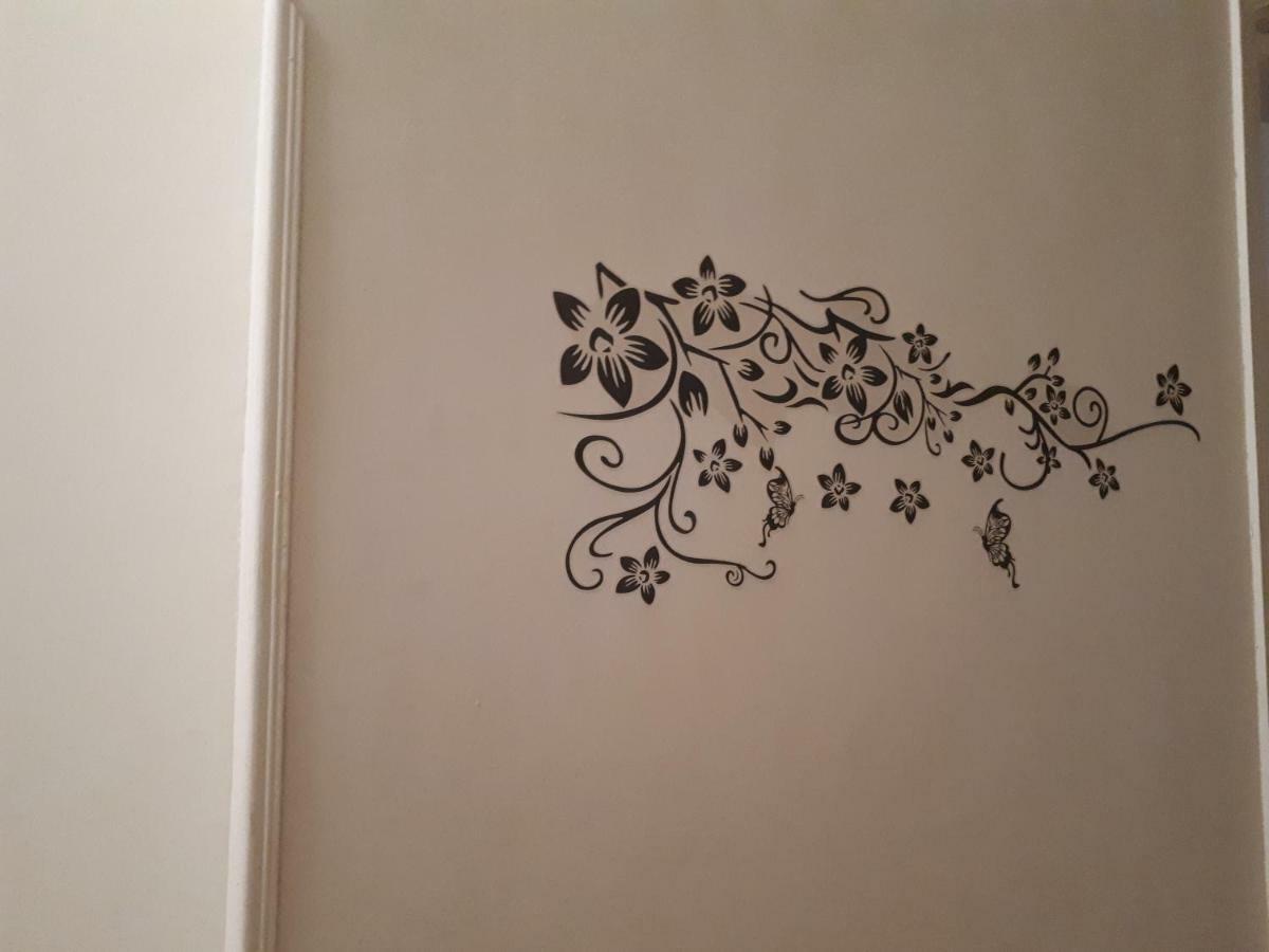 Angel Eyes House Apartment Луксор Екстериор снимка