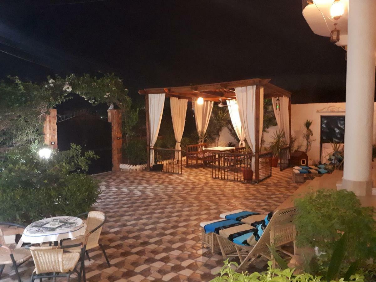 Angel Eyes House Apartment Луксор Екстериор снимка