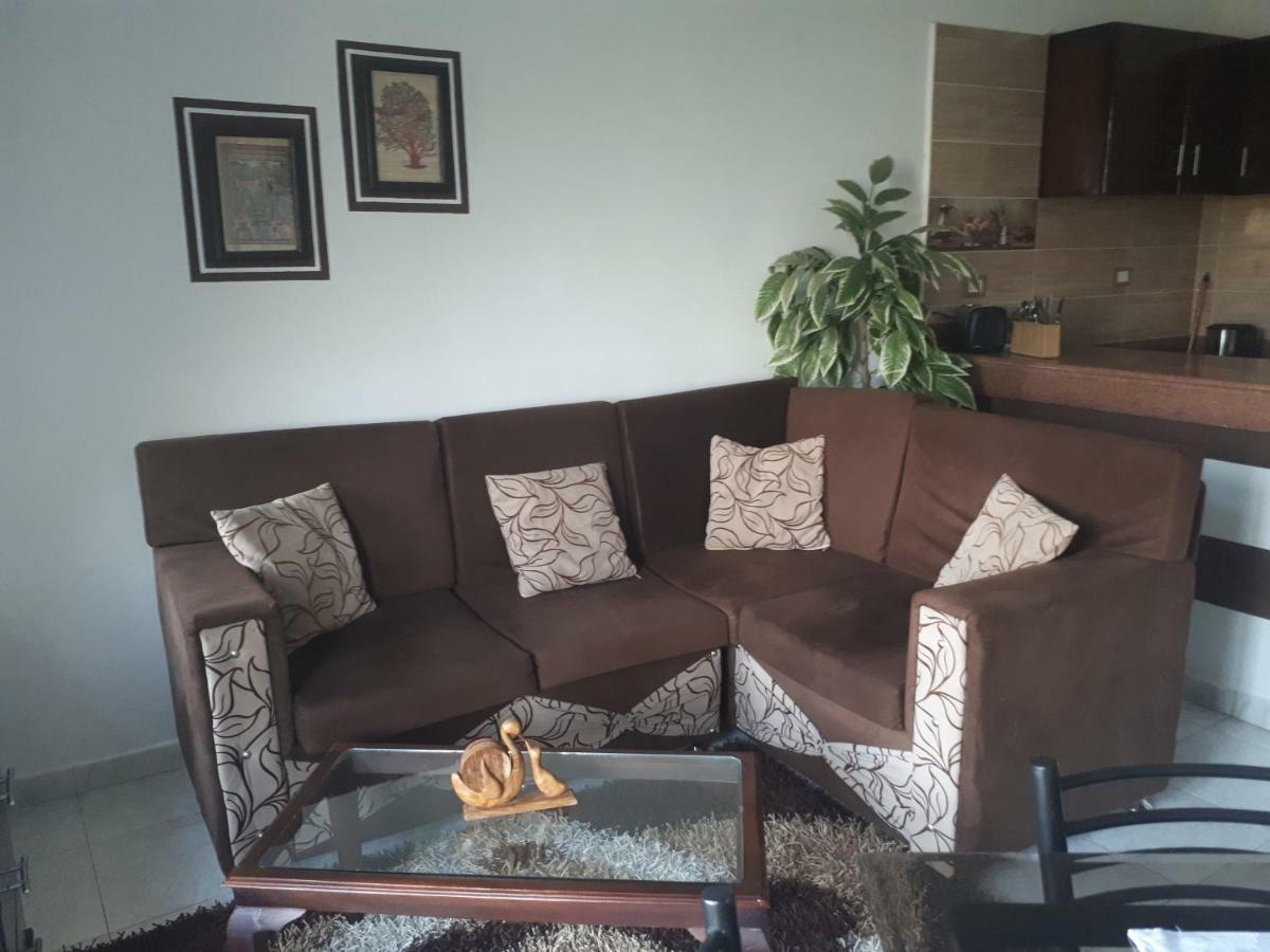 Angel Eyes House Apartment Луксор Екстериор снимка